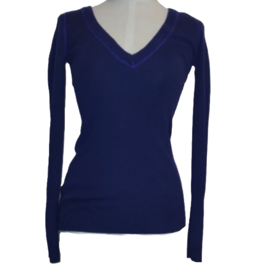 Aeropostale V-Neck Sweater Long Sleeve Blue Size Small Buttons on Sleeves